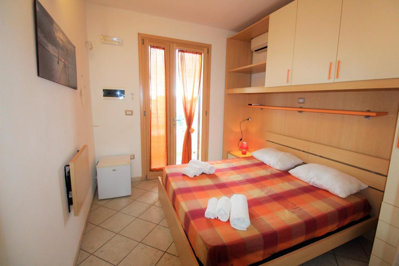 B&B Scoglio Di Pirro Climatizzato A 150 M Dalle Spiagge Salentine Torre San Giovanni Ugento Dış mekan fotoğraf