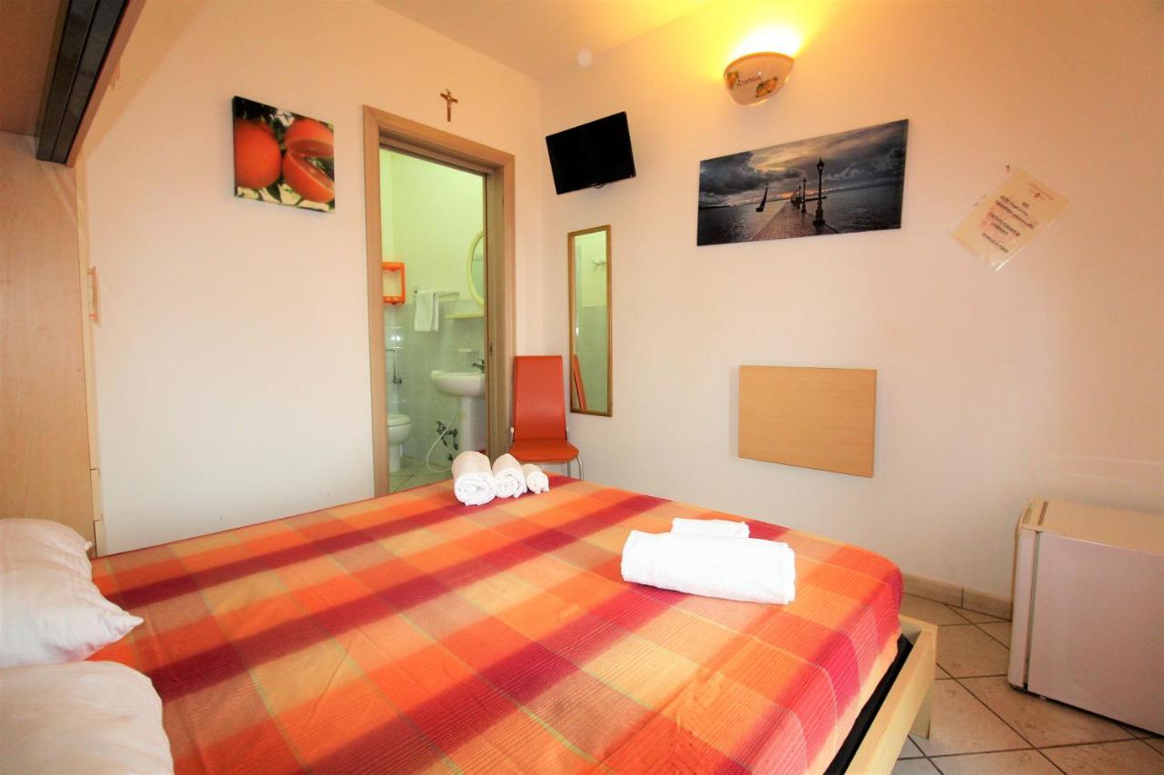 B&B Scoglio Di Pirro Climatizzato A 150 M Dalle Spiagge Salentine Torre San Giovanni Ugento Dış mekan fotoğraf